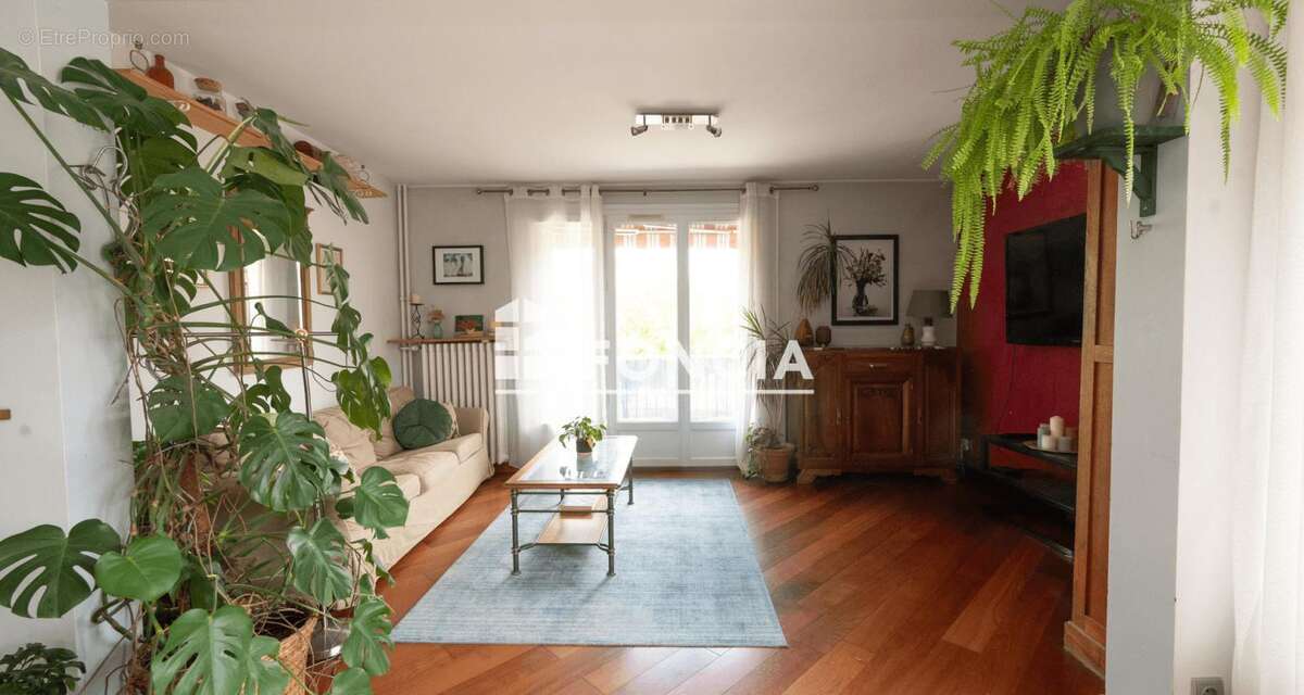 TOURNON sud, bel appartement lumineux de 120 m2 - photo 6