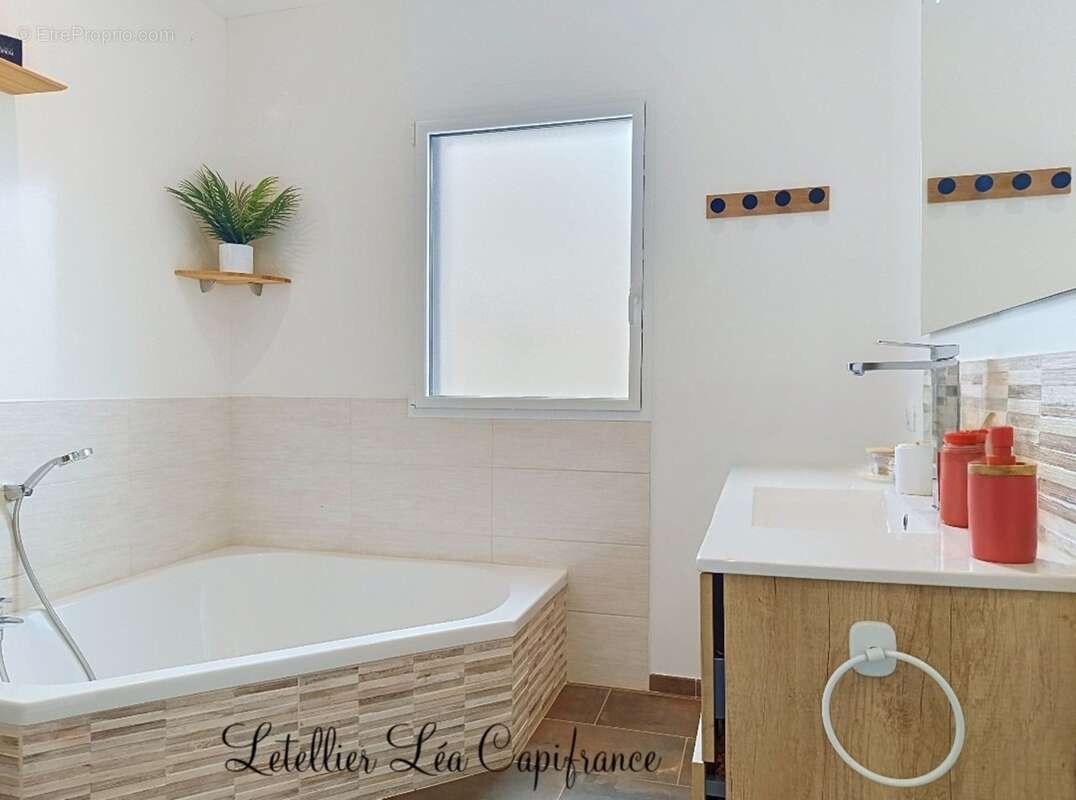 Maison à vendre 4 pièces La Crèche (79) - photo 8