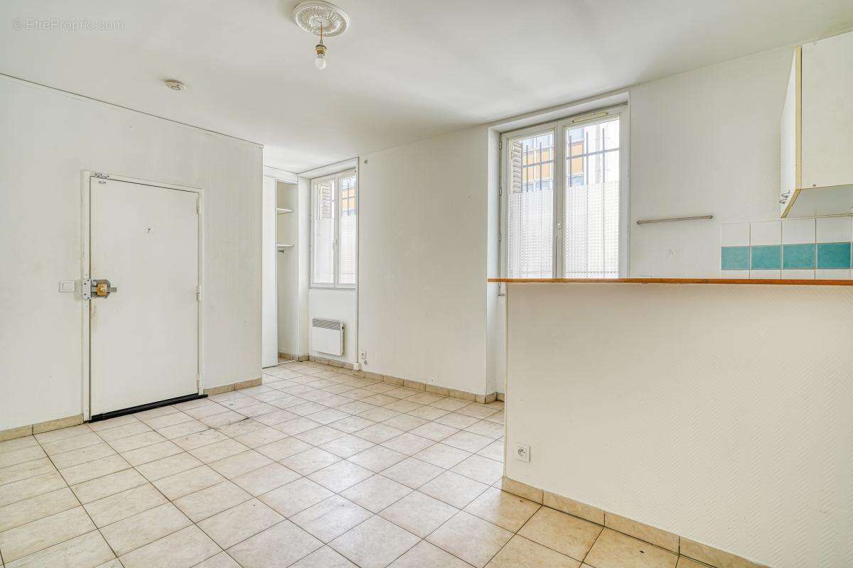 Appartement à SAINT-OUEN