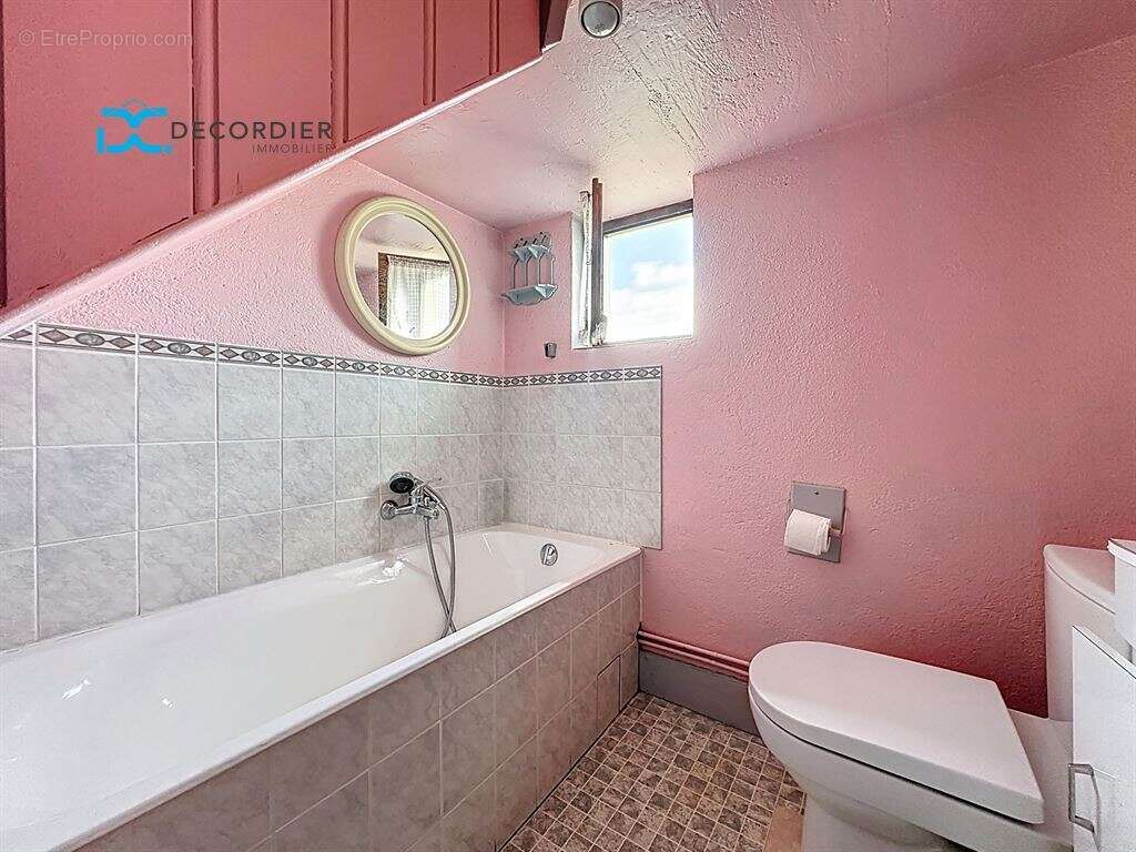 Neuvecelle maison a renover proche lac - photo 11