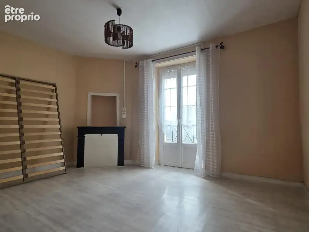 Maison 3 pièces 52 m² à vendre à Chateau-Gontier (53200) - photo 4
