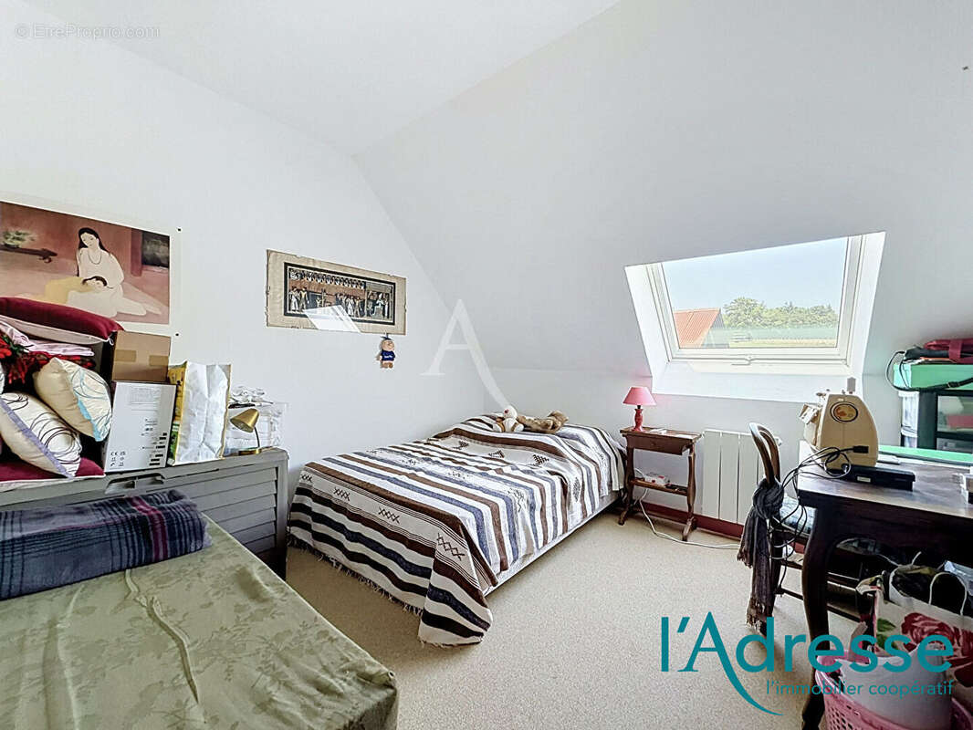 Maison en pierre 100 m², 3 chambres, 53300 SAINT LOUP DU GAST - photo 5
