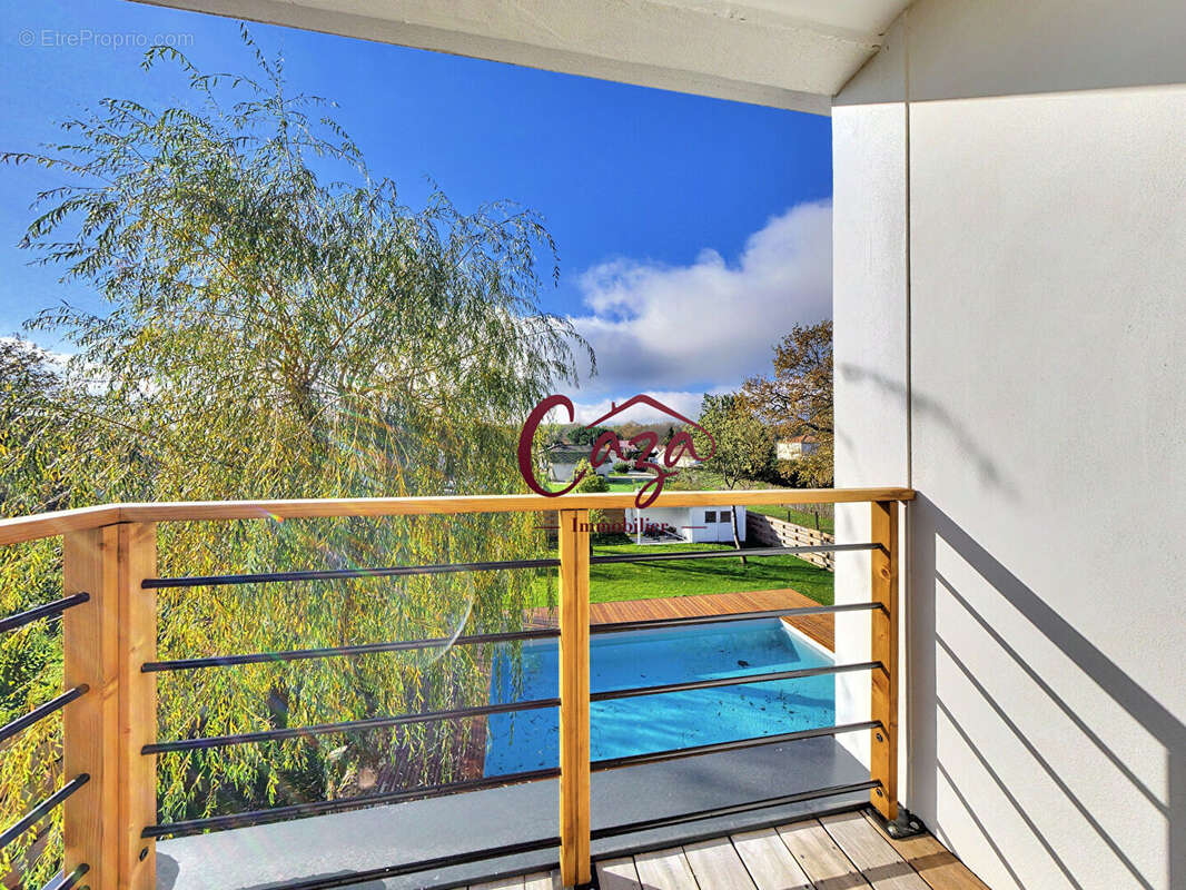 Maison à SAINT-SULPICE-ET-CAMEYRAC