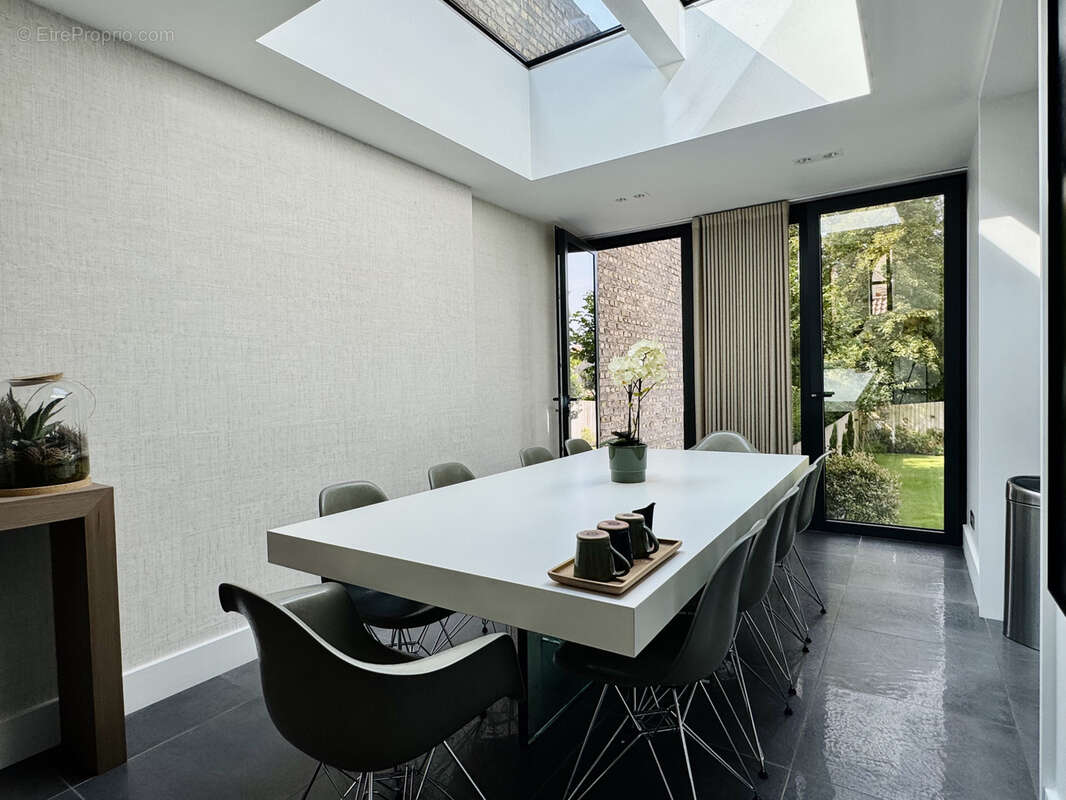 EXCLUSIVITÉ   Maison haut de gamme de 195 m2 avec garage et jardin SO   Rosendaël - photo 7