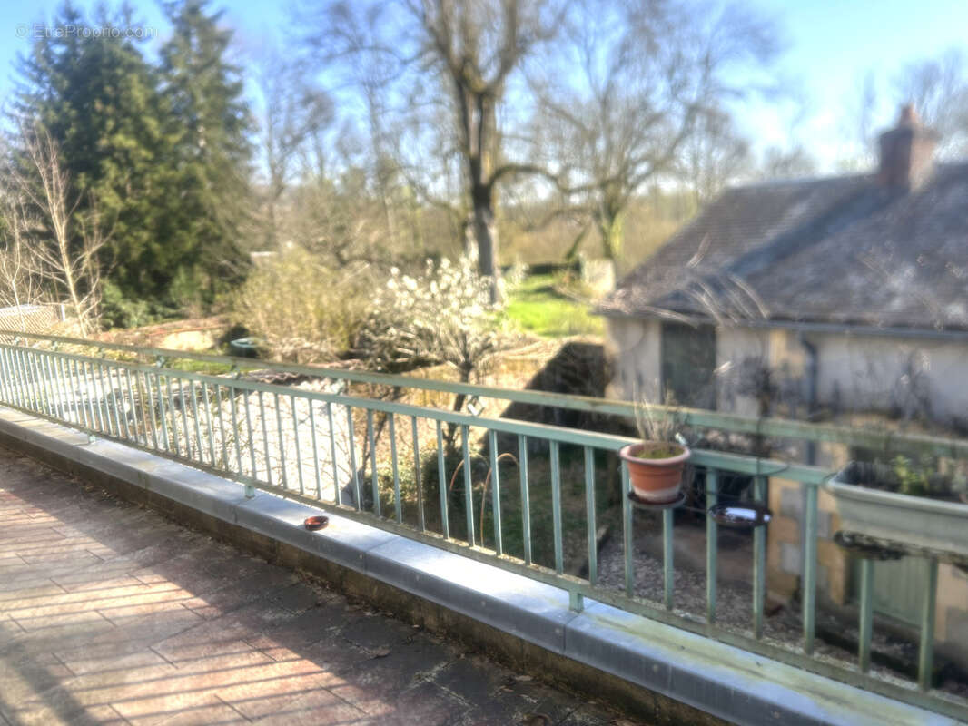 Grande maison coeur de ville de Prémery - photo 9