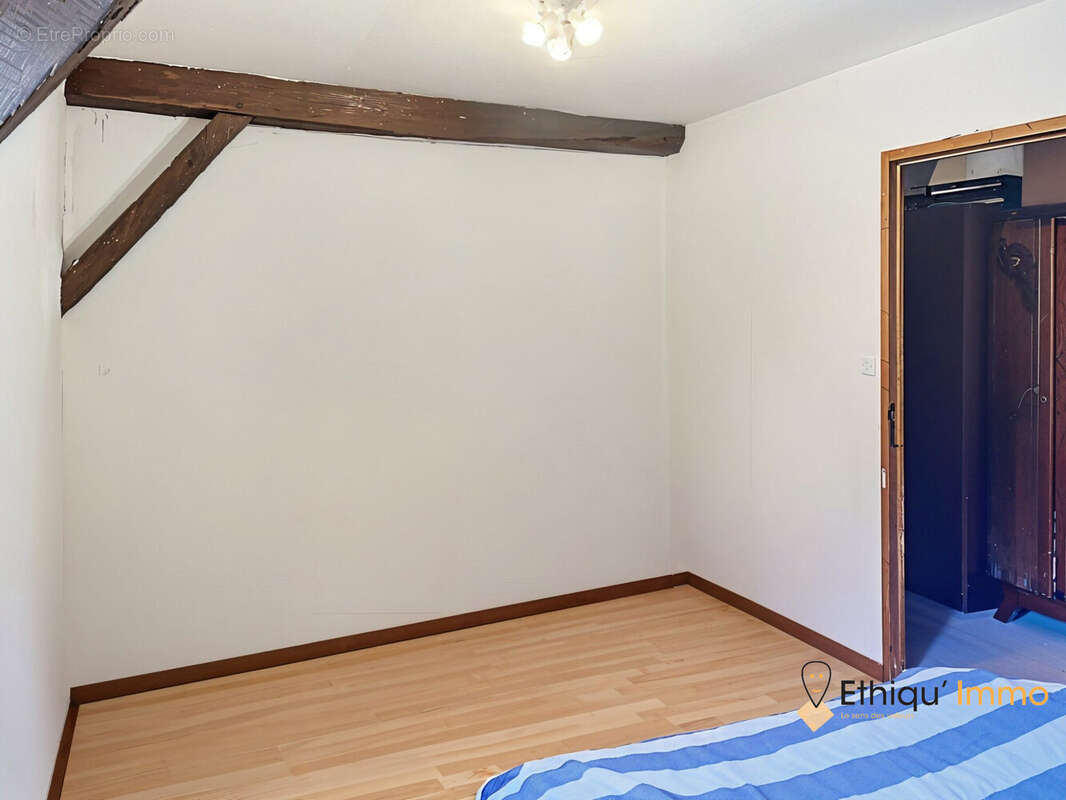 Maison à WASSY