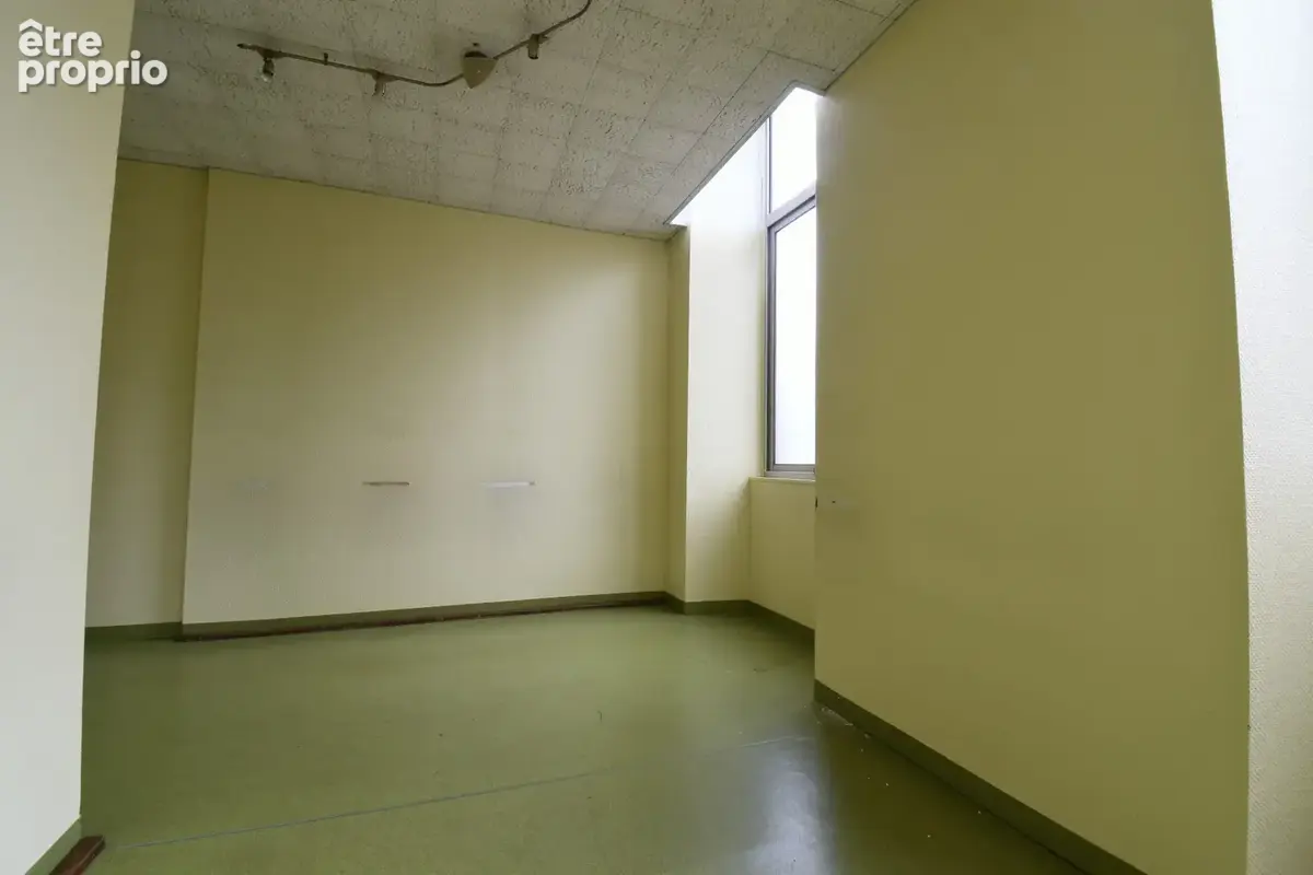 À vendre – local commercial / professionnel en centre-ville de domfront-en-poiraie - photo 6