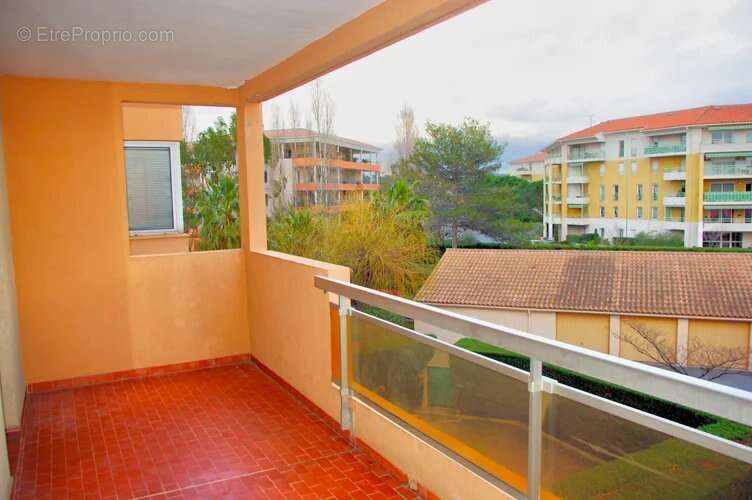 Appartement à FREJUS