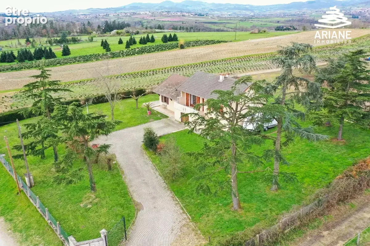 - Vallée en Barret - Maison de 166m2 hab et 90m2 de garages sur 2 488m2 de terrain - photo 4