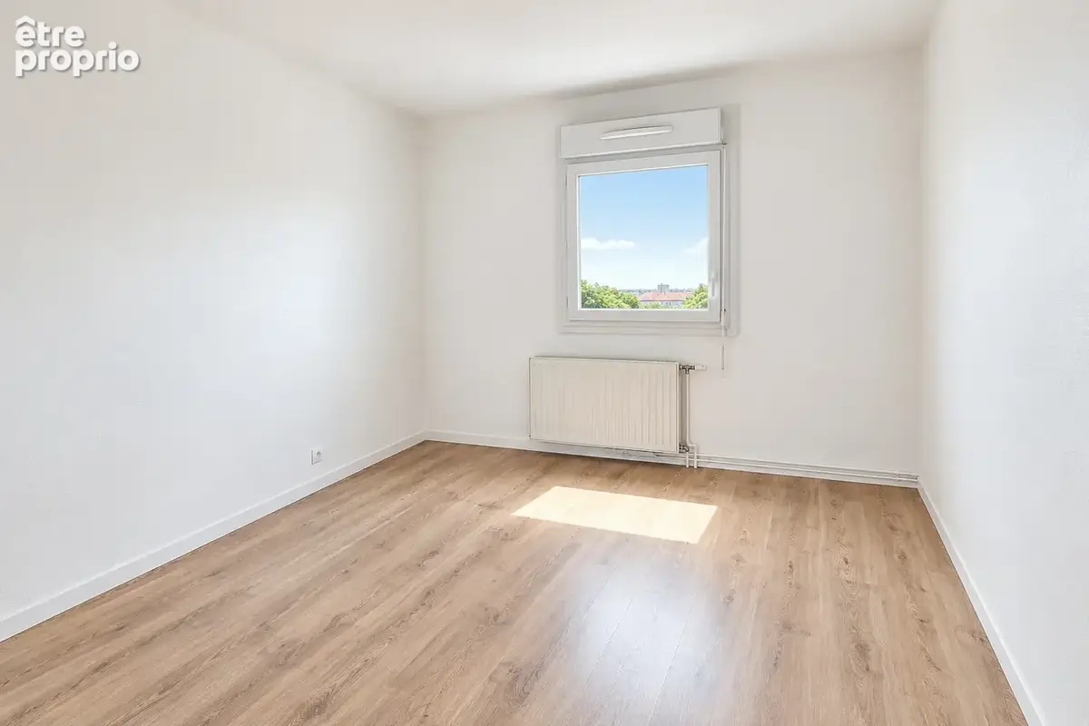 Créteil   duplex 4 pièces lumineux   3 chambres   balcon   box - photo 6