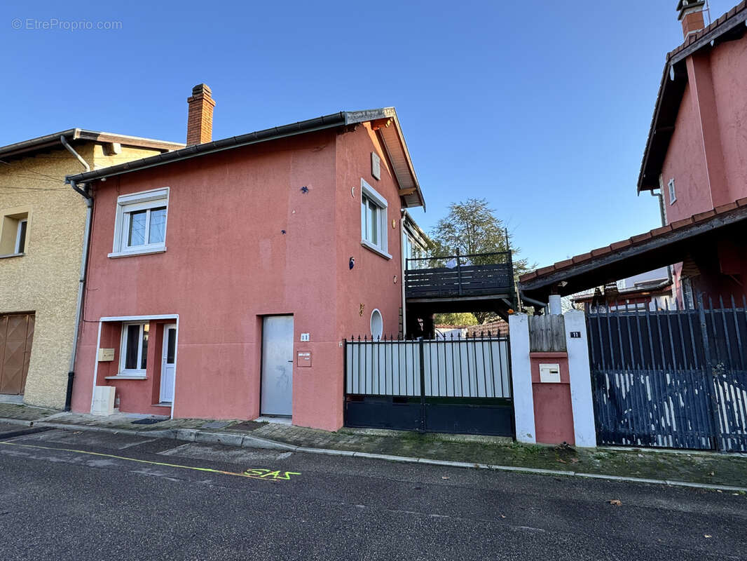 Appartement à FEYZIN