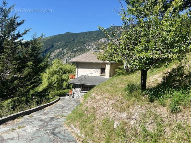 Maison à TENDE