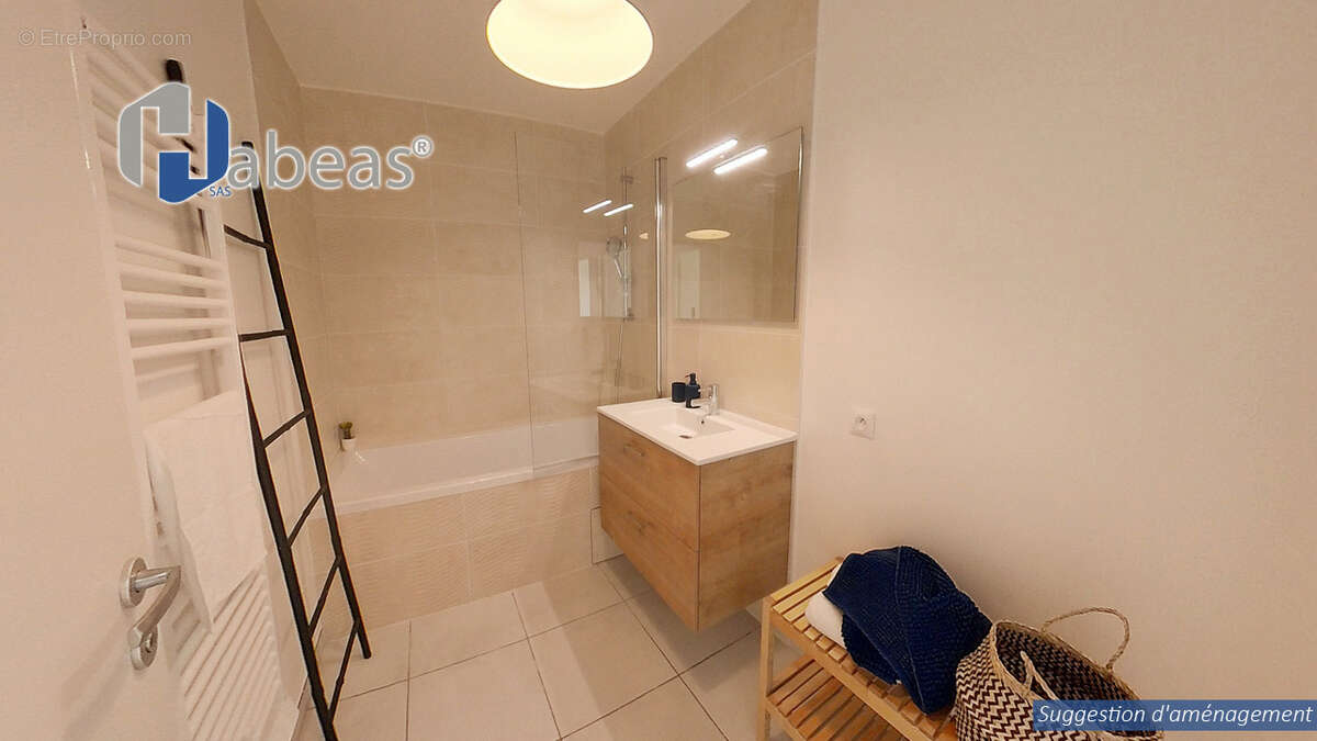 Maison à SAINT-PIERRE-DE-CHANDIEU