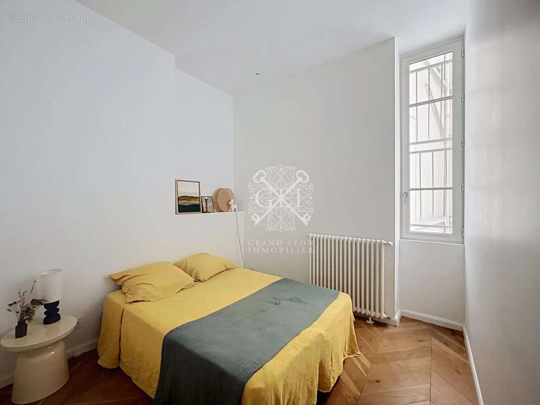 T4 de charme en hypercentre – JACOBINS - photo 10