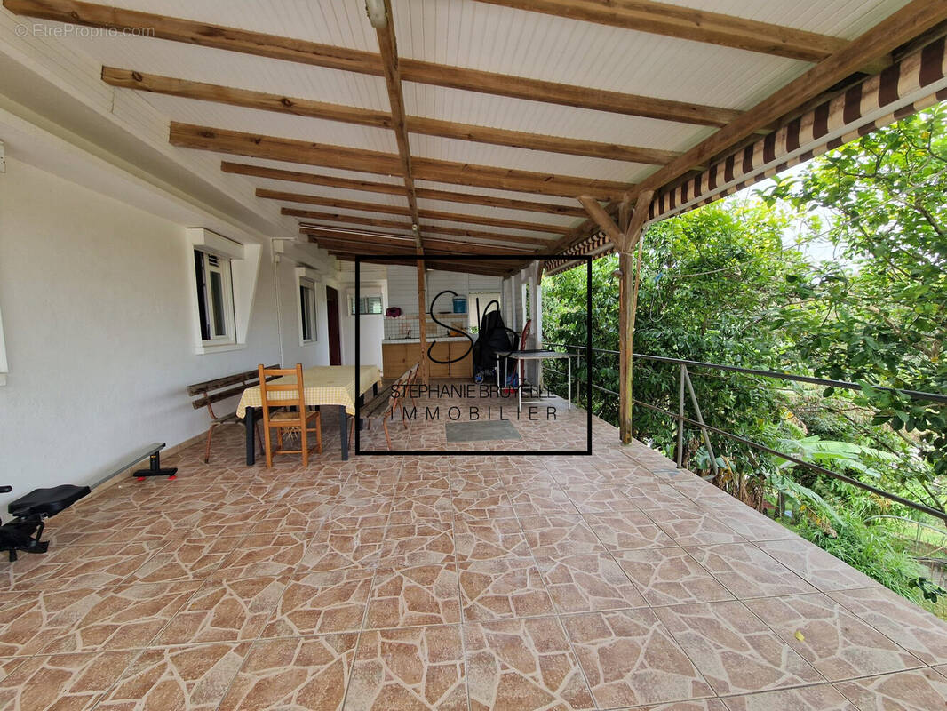 Maison à FORT-DE-FRANCE