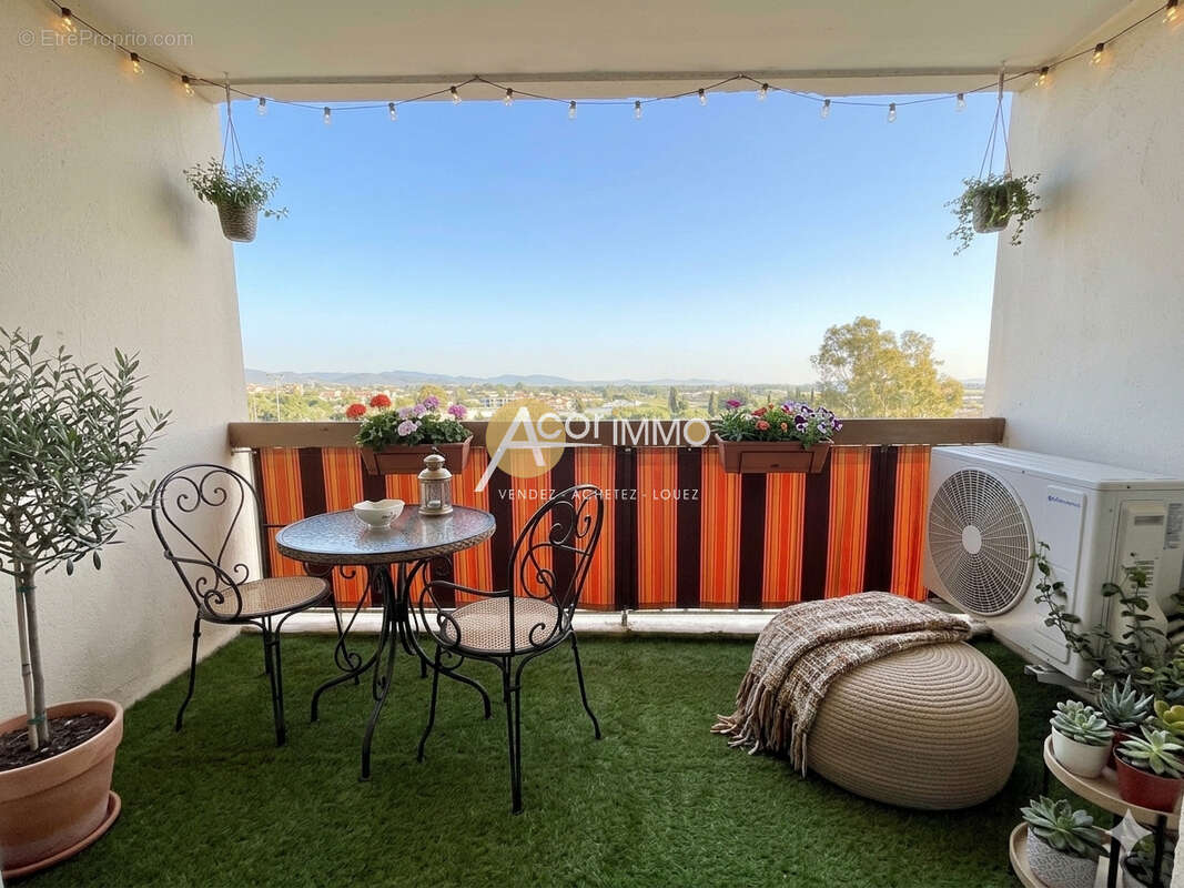 Appartement à HYERES