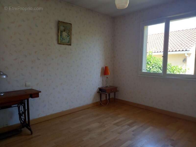 Maison à vendre 7 pièces VILLEFRANCHE DE ROUERGUE (12) - photo 13