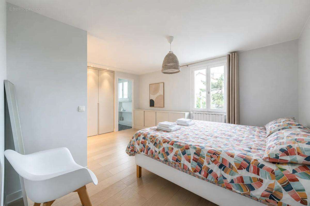 Maison à COLOMBES