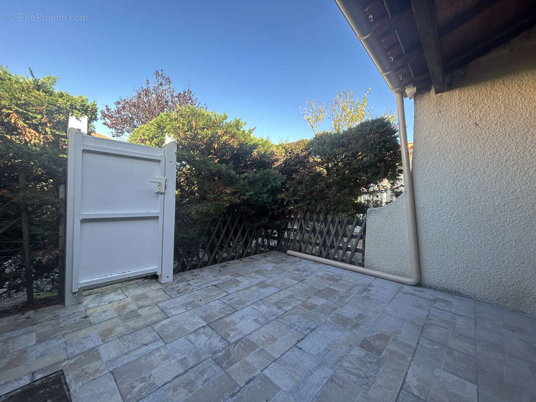 Appartement à LES MATHES