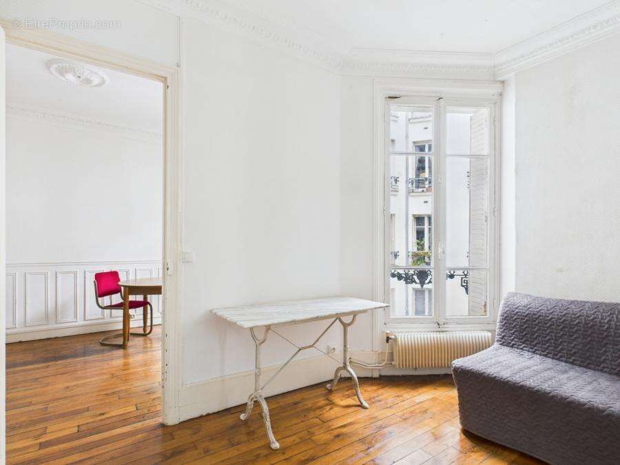Appartement à PARIS-19E