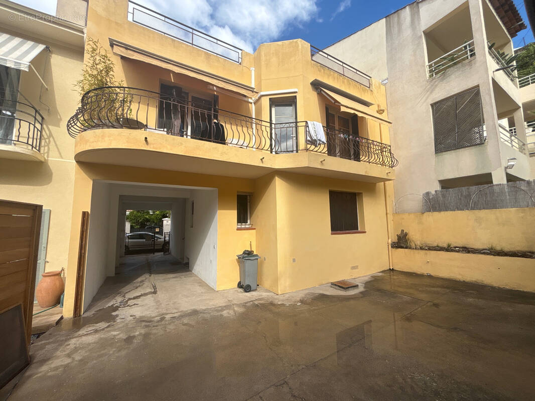 Maison à SAINT-RAPHAEL