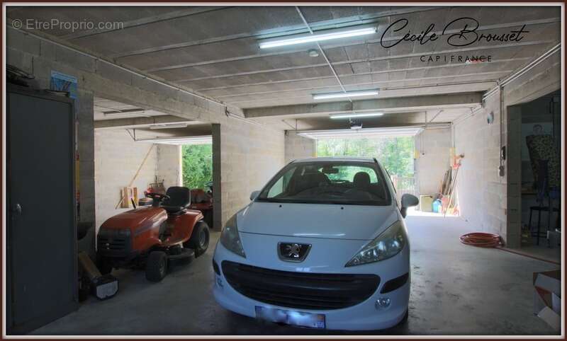 Belle villa de 2002 avec grand terrain et grand garage  SAINT LAURENT DE CERDANS (66) - photo 19