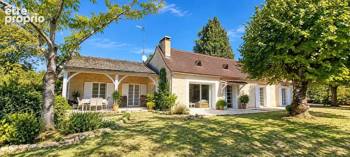 Photo Maison à Creysse au prix de 317 000€