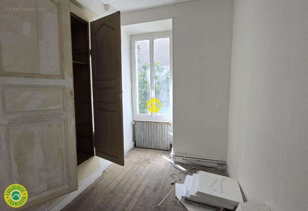 Maison à EVAUX-LES-BAINS