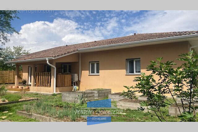 Maison à CASSEN