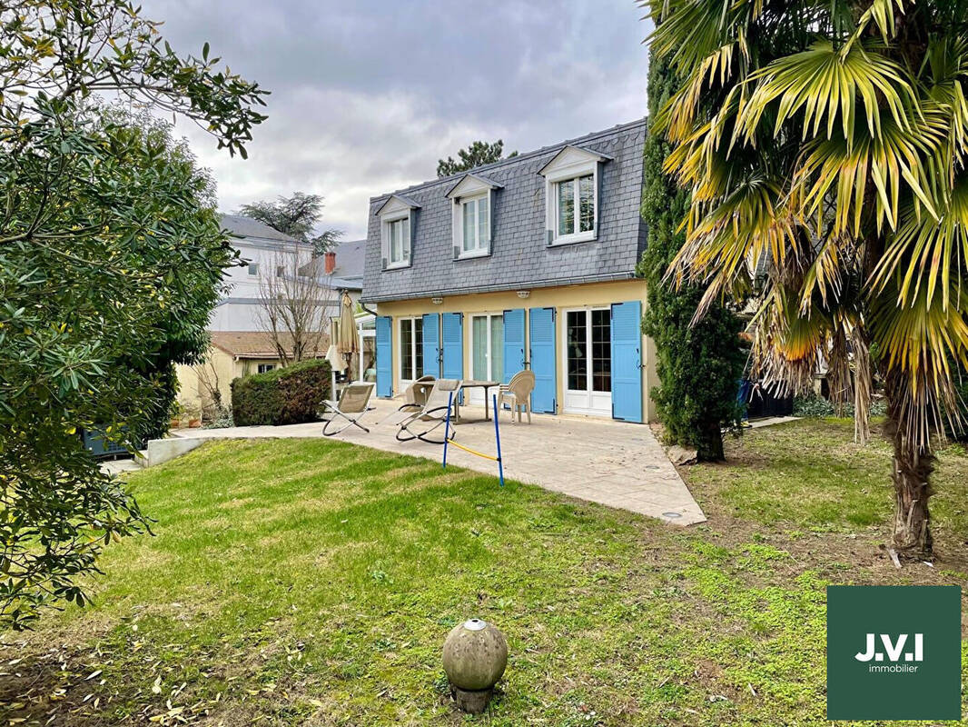 Maison à MONTMORENCY