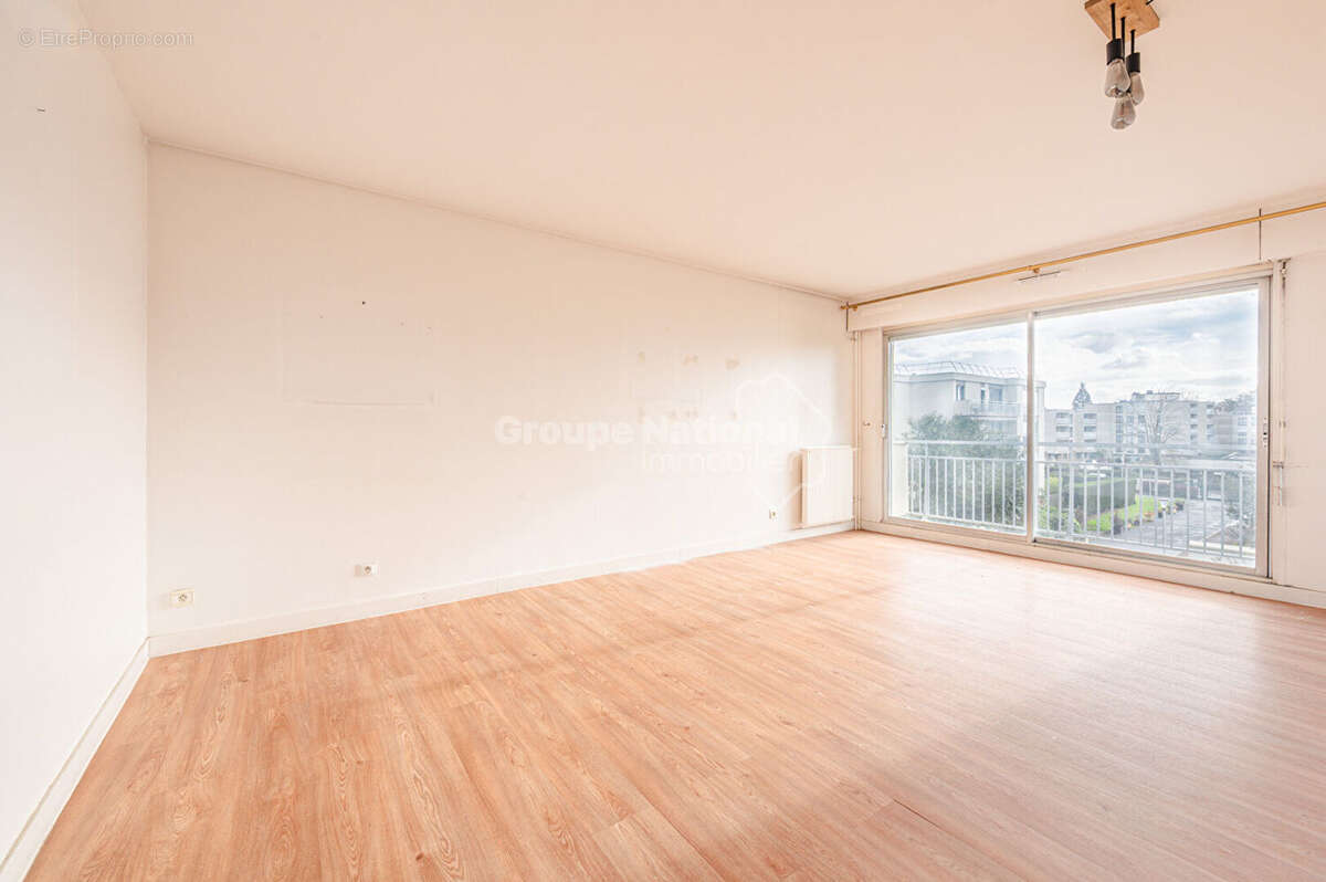Appartement à MARGENCY