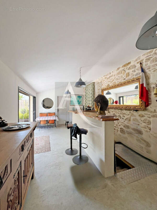 Maison à SAINT-VITE