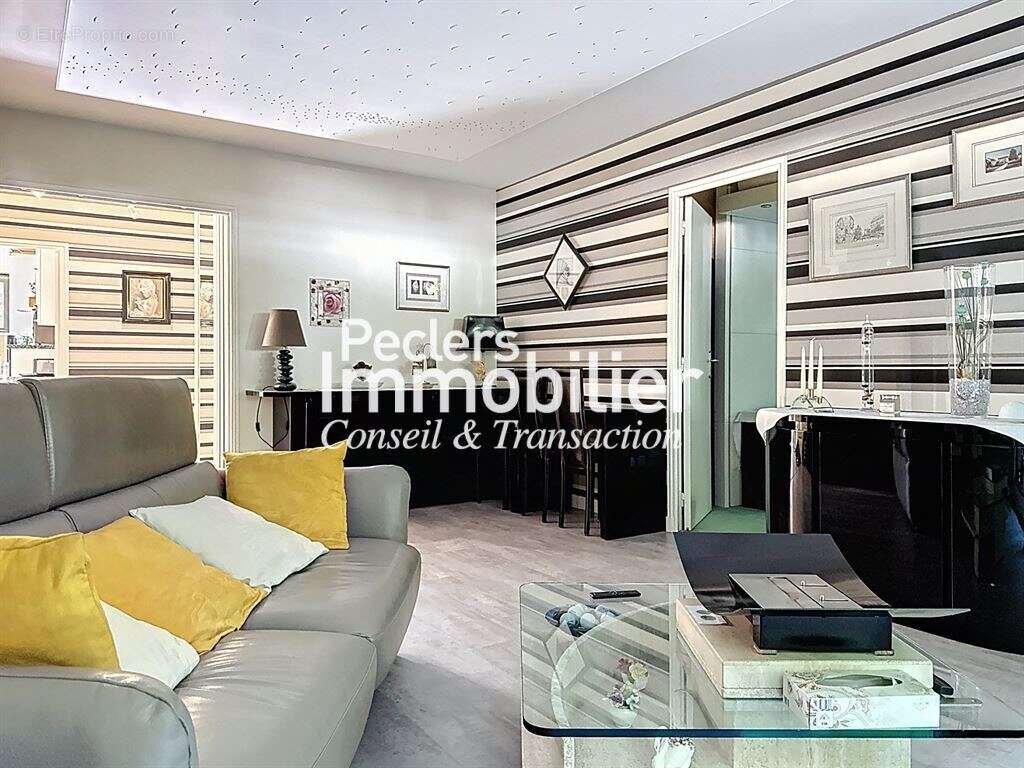 Appartement à RUEIL-MALMAISON