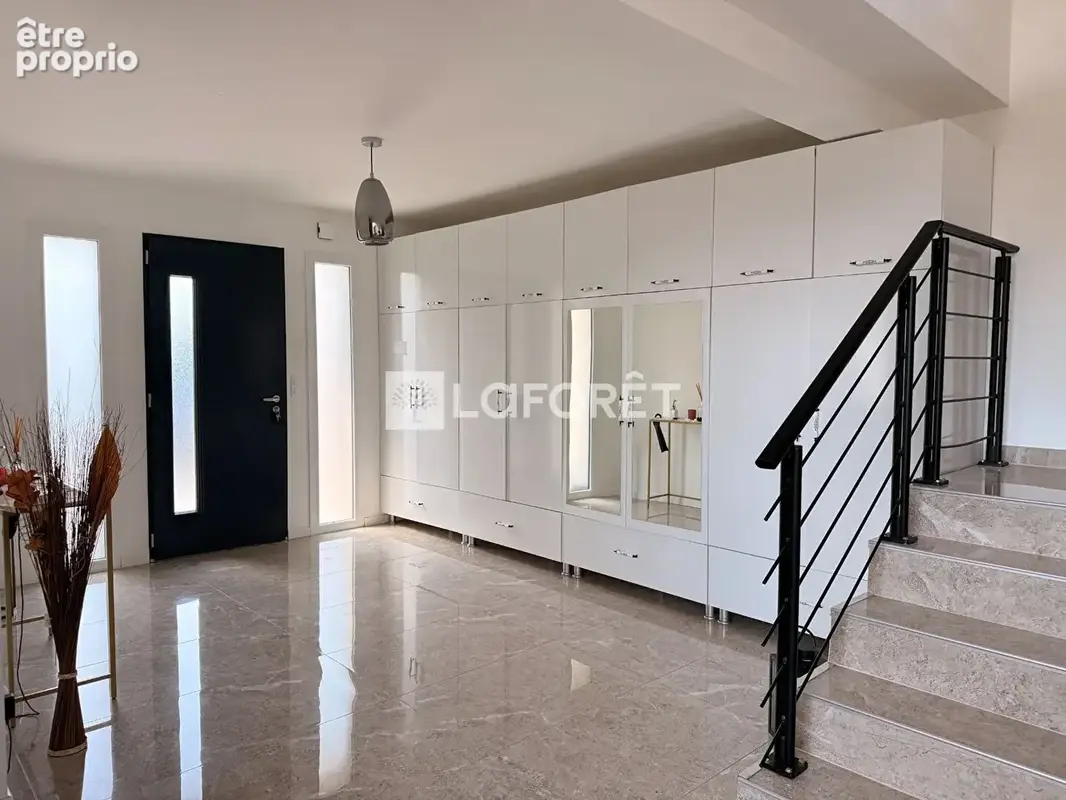 SOLIERS, maison 203 m² - photo 10