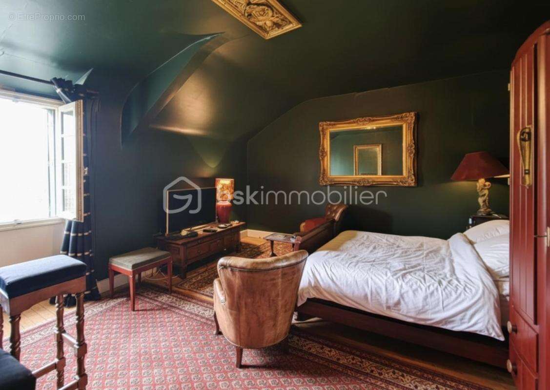 Maison à LONGNY-AU-PERCHE