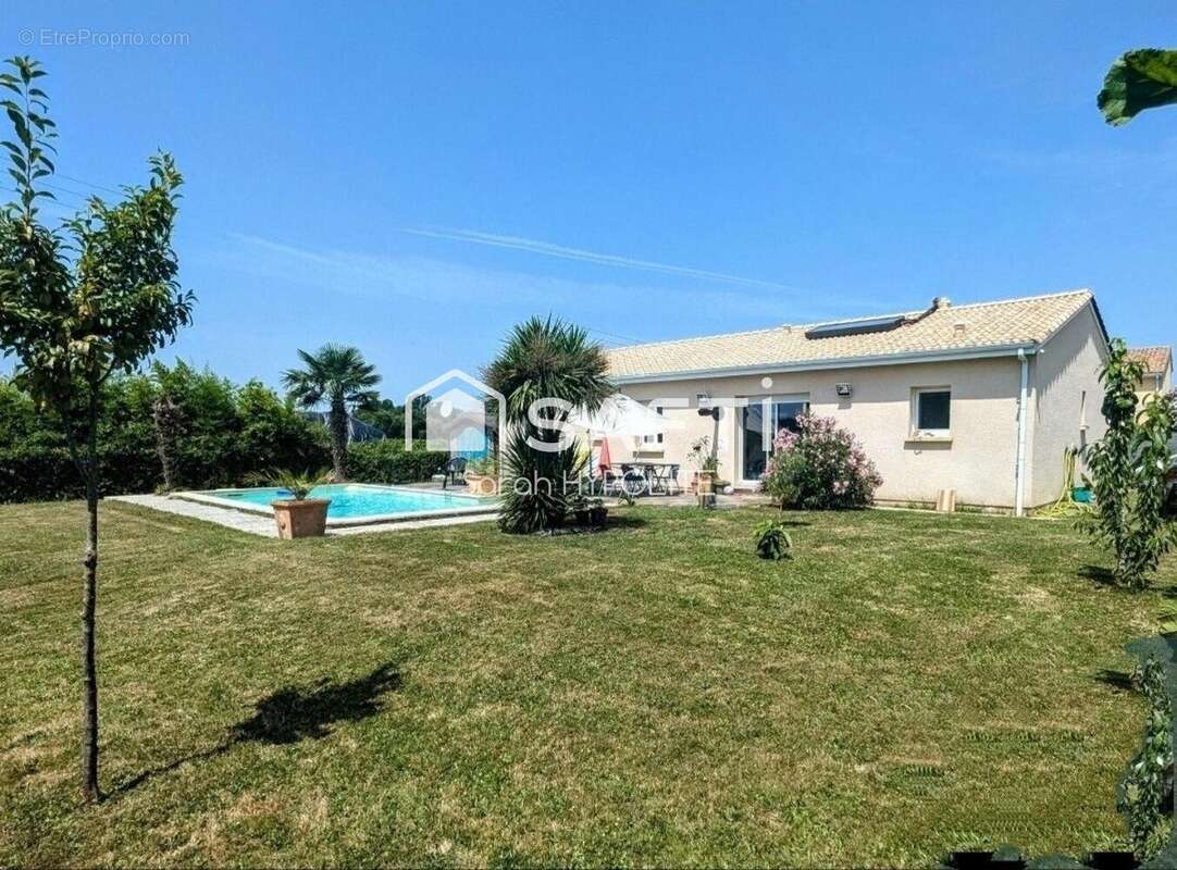 Photo 9 - Maison à ARVEYRES