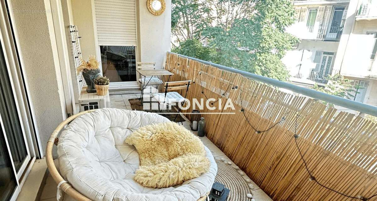 Appartement à MARSEILLE-7E
