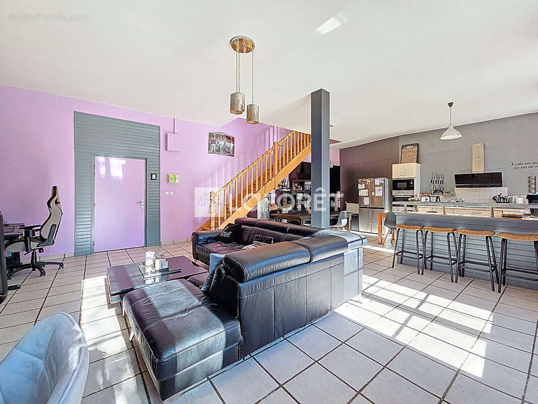 Appartement en duplex avec jardin et piscine Orthez 5 pièce(s) 138m² - photo 6
