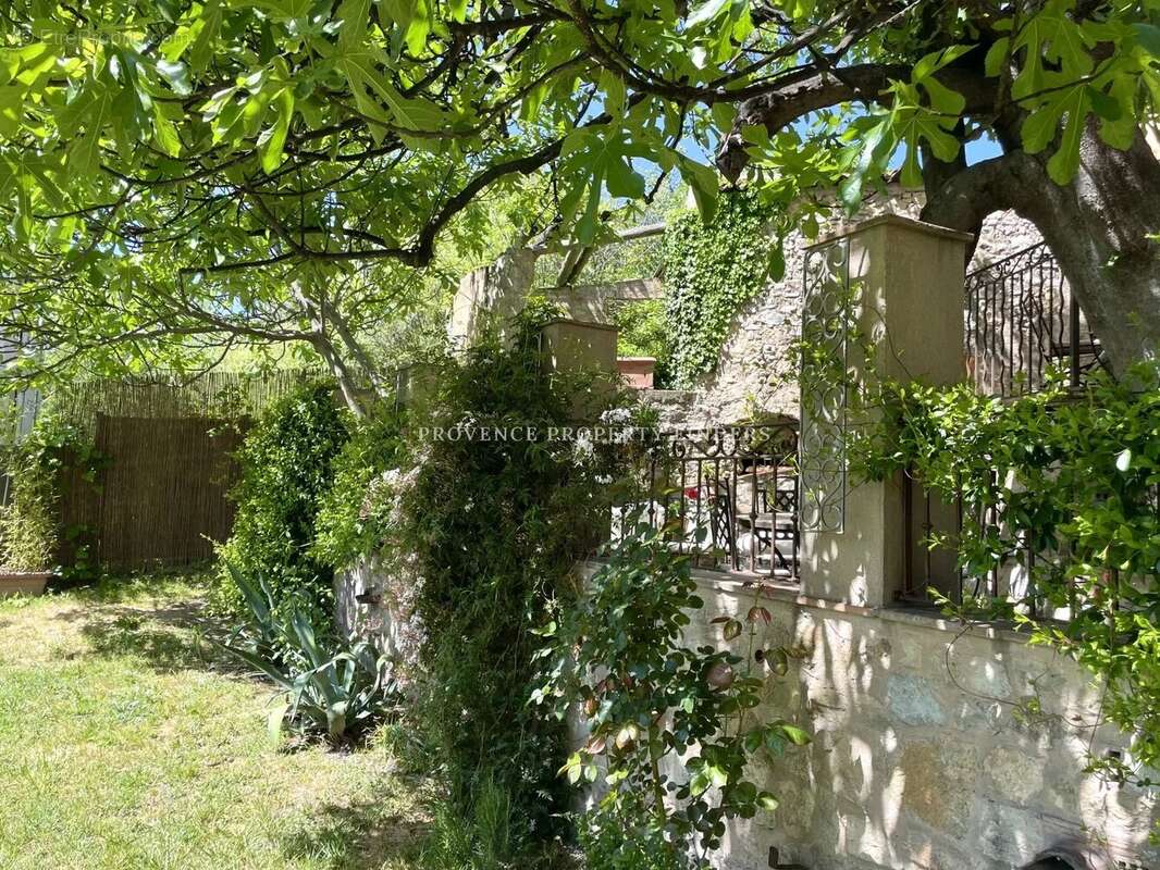 Maison à LORGUES