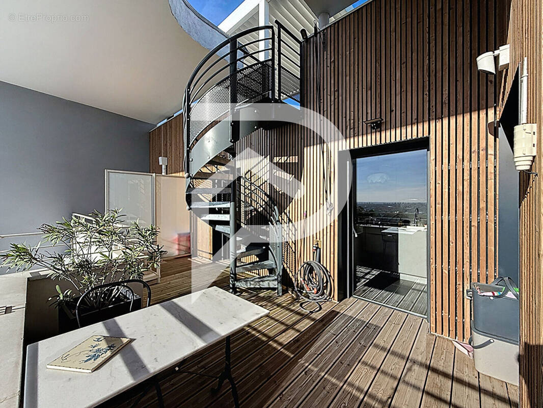 Appartement à CHAMPIGNY-SUR-MARNE