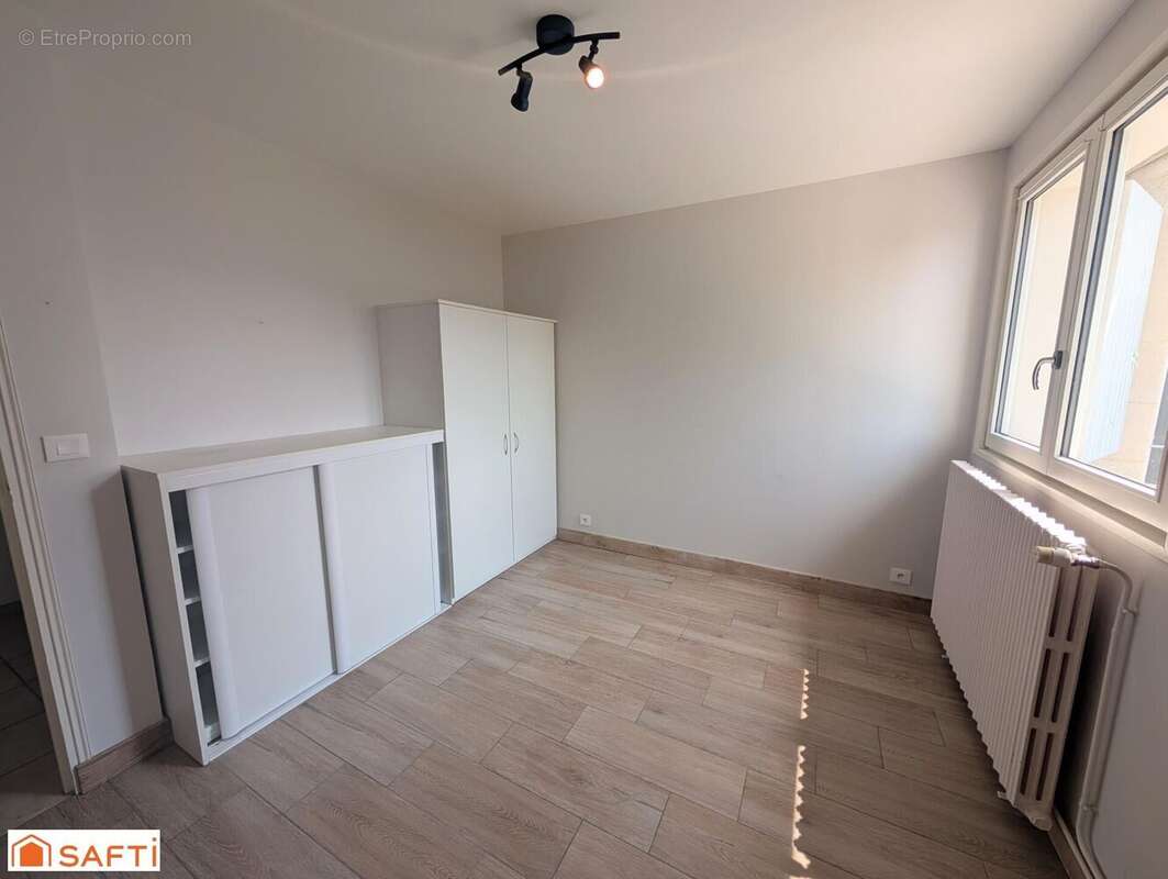 Maison 156 m² à La Chapelle-Montligeon  - photo 9