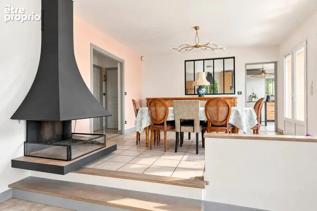 Maison de 9 pièces de 185 m² à Orgeval - photo 4