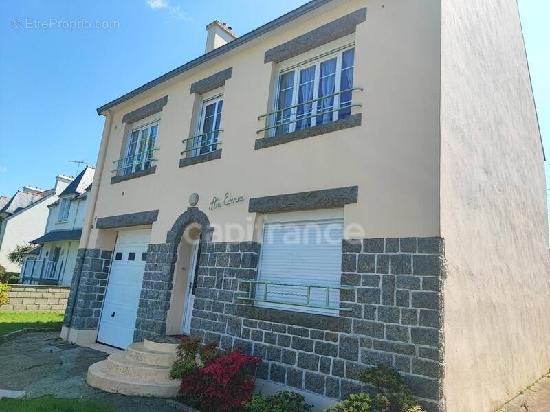 Maison à DOUARNENEZ