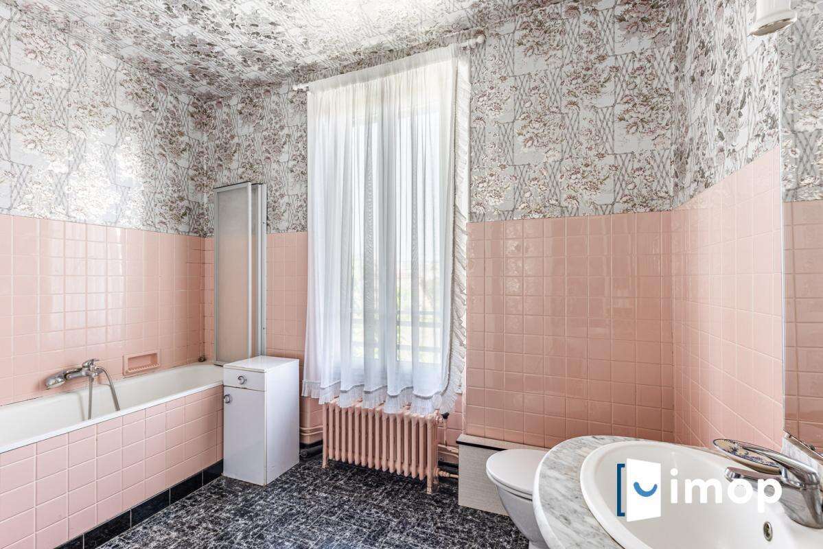 Maison à LAGNY-SUR-MARNE