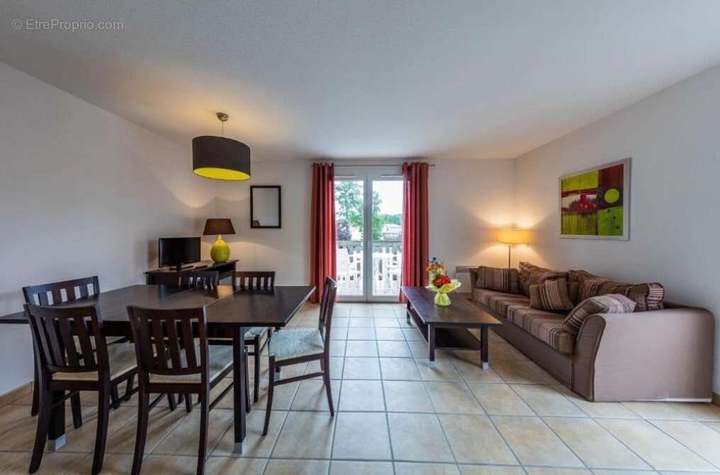 Appartement à BARBASTE