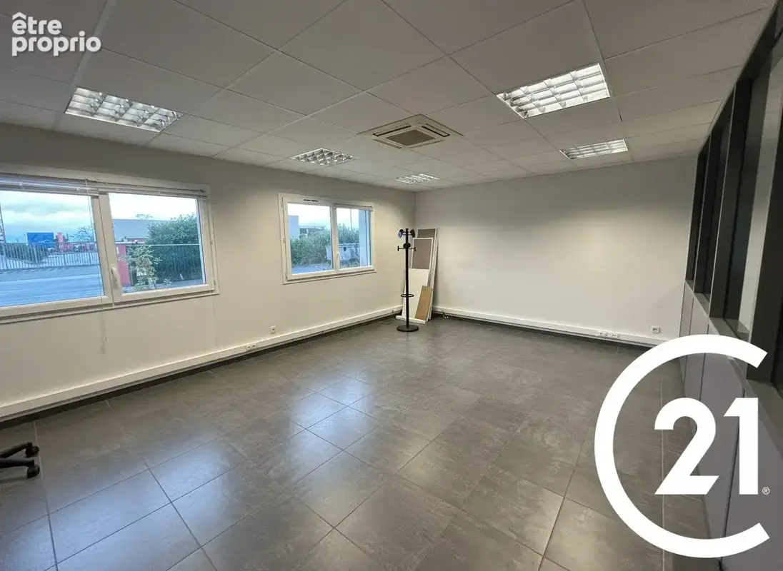 Commerce 500 m² à vendre à Beaumont-Les-Valence (26760) - photo 4