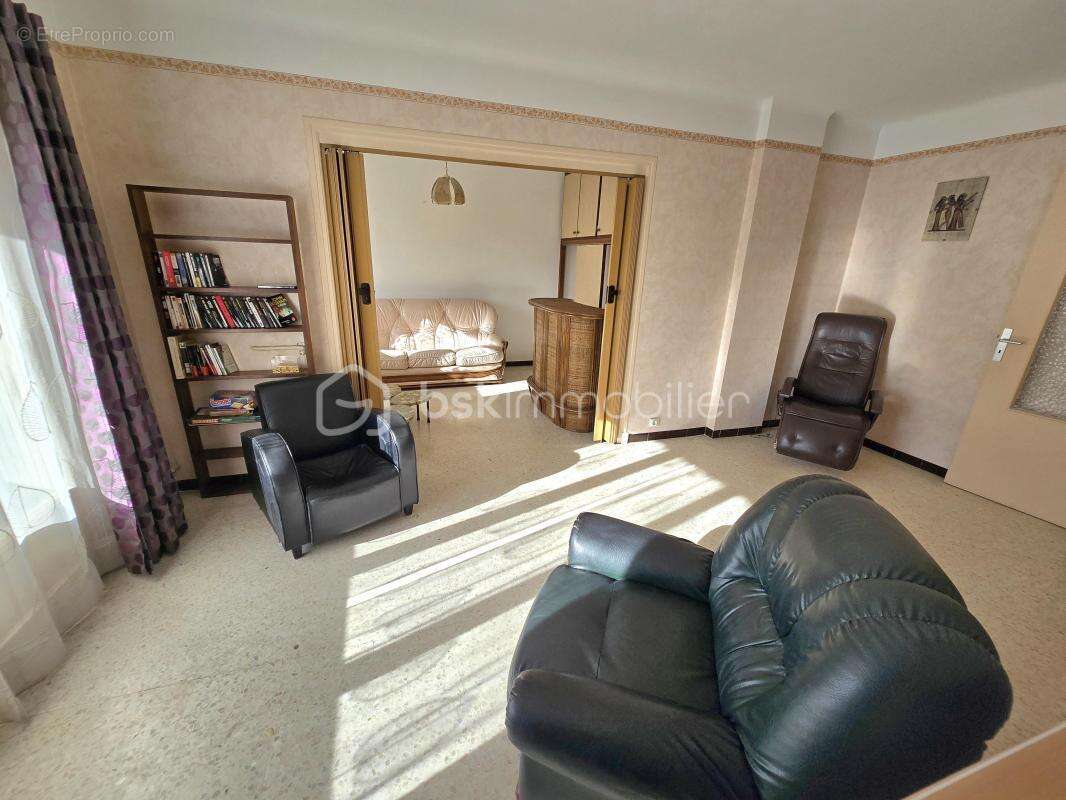 Appartement à CAGNES-SUR-MER