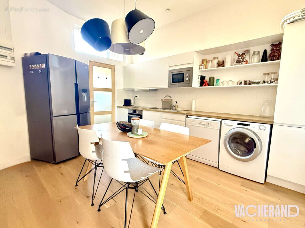 Appartement 43 m² à Lille  - photo 2