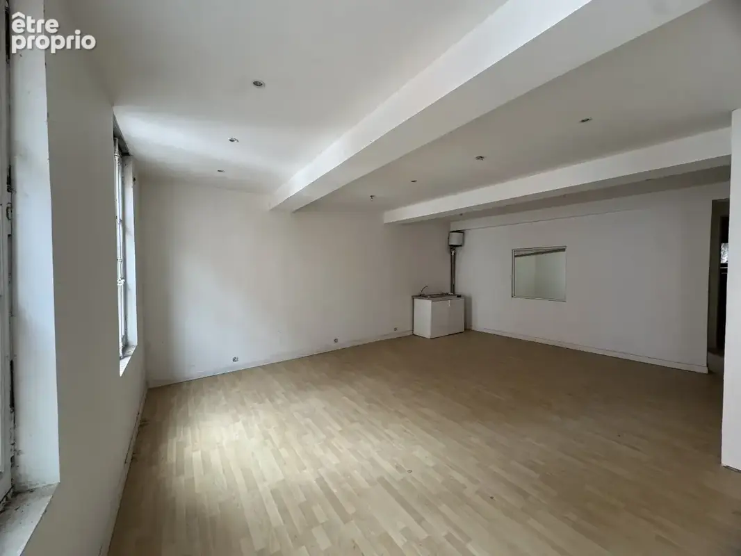 Immeuble commercial + appartements - photo 6