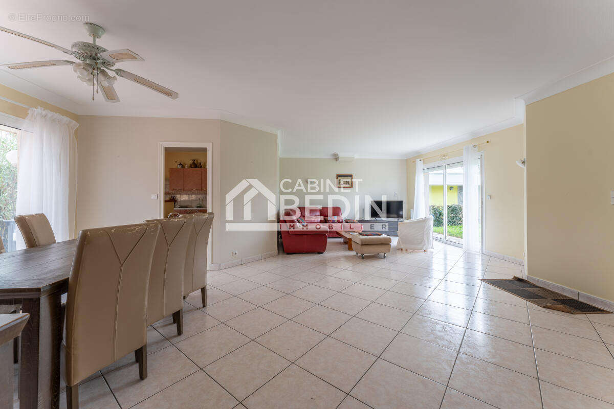 Maison à LE TAILLAN-MEDOC